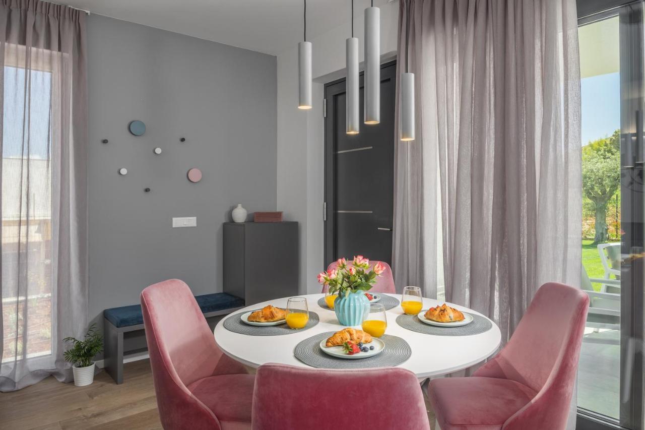 Apartment Nina & Mauro Poreč Buitenkant foto